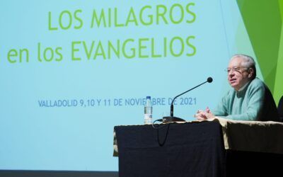 José Ramón Busto descubre la cara y la cruz de los milagros